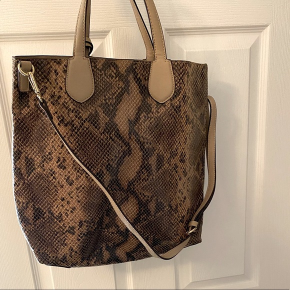 CHARMING CHARLIE SNAKESKIN HOBO š - Picture 5 of 6